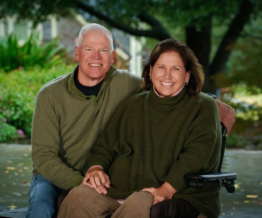 Rich and Mary Templeton seated outdoors